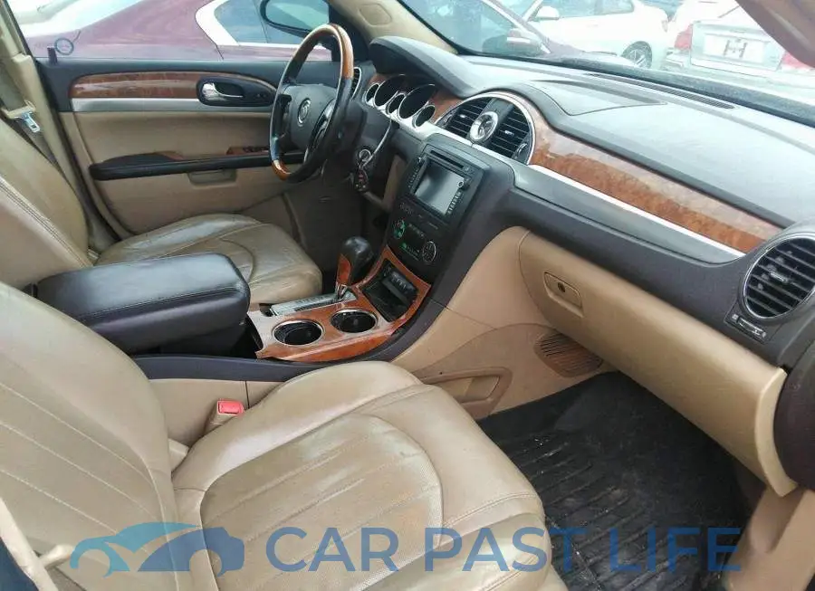 5GAER23718J100051# 5