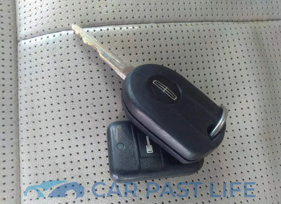 3LNHM28T78R654857# 11