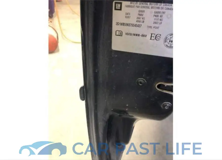 2G1WB58K879345437# 10