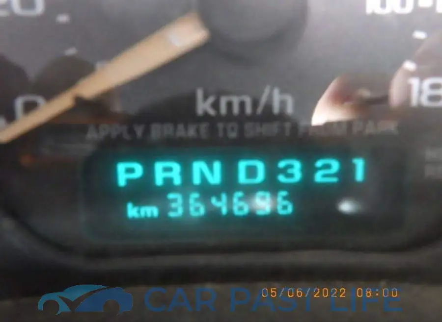 1GCHK24U02E295015# 6
