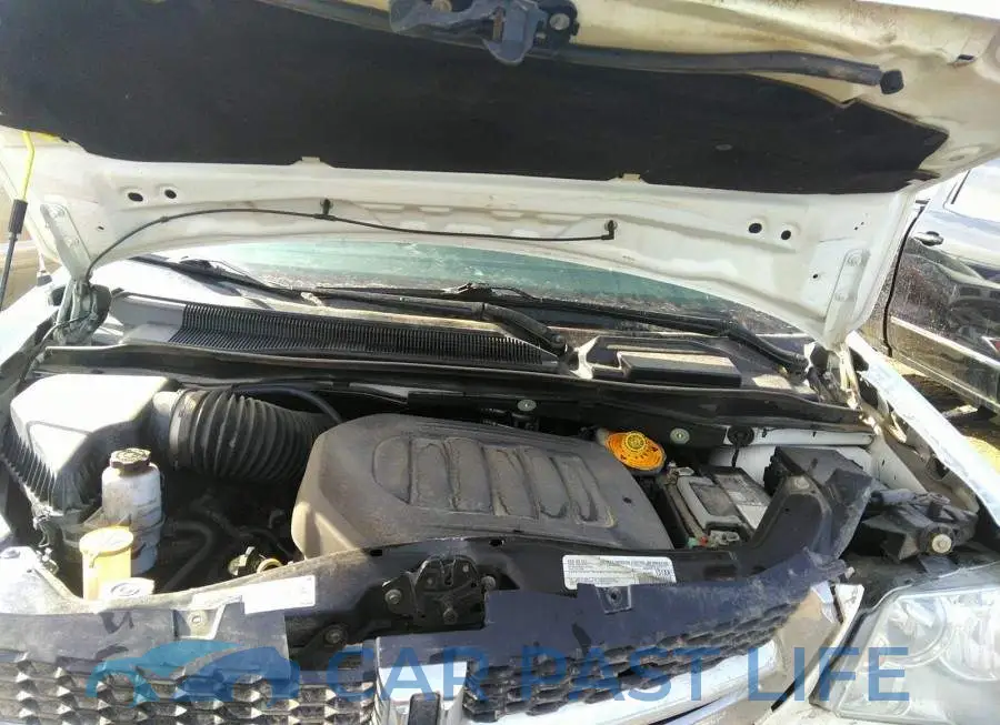 2C4RDGBG8JR331978# 10