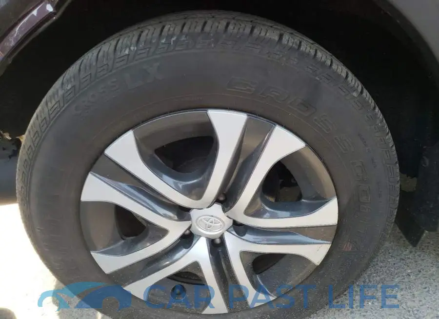 2T3BFREV0HW571995# 9