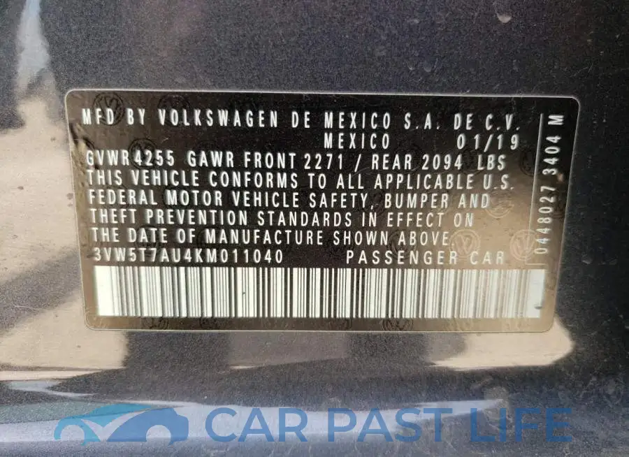 3VW5T7AU4KM011040# 10