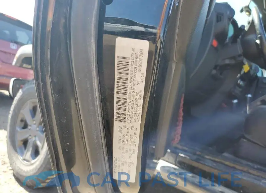 1C4BJWCG2JL830495# 10