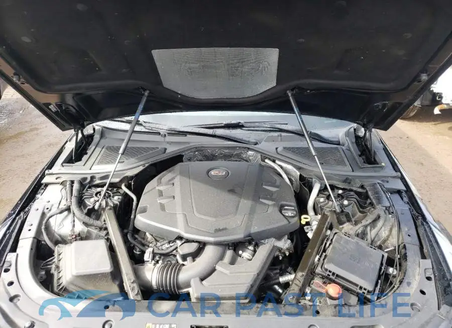 1G6KB5RS8LU111979# 7