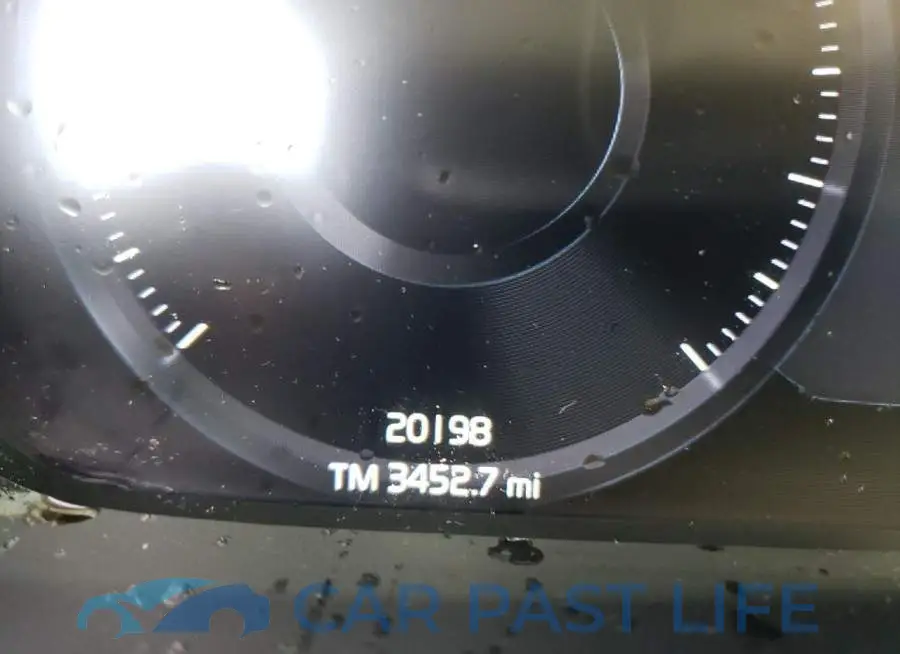 YV4162UK5L2270423# 8