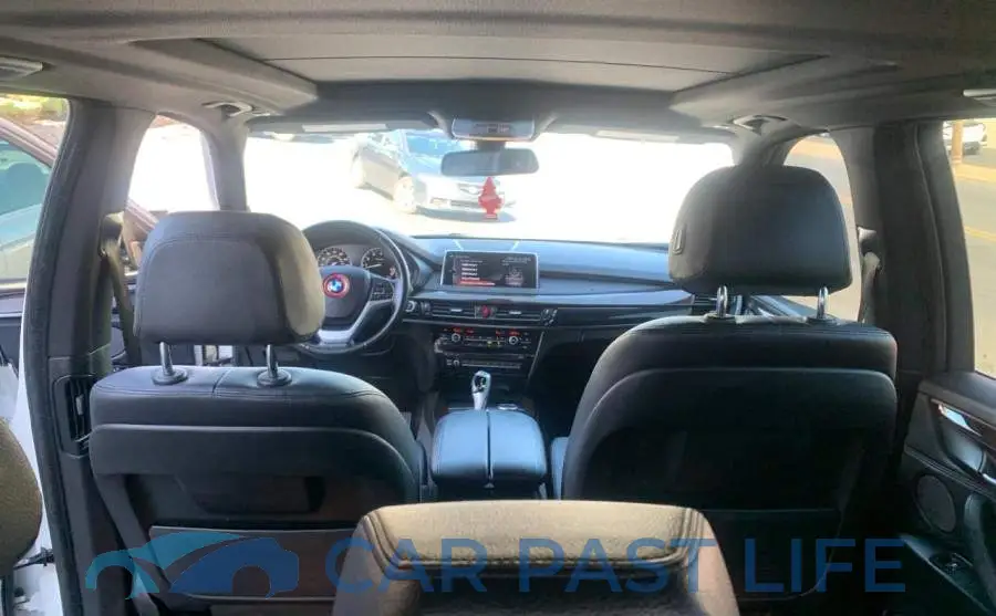 5UXKR2C59H0U19878# 9