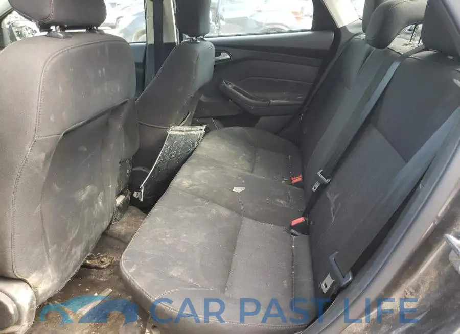 1FADP3F2XJL210070# 6