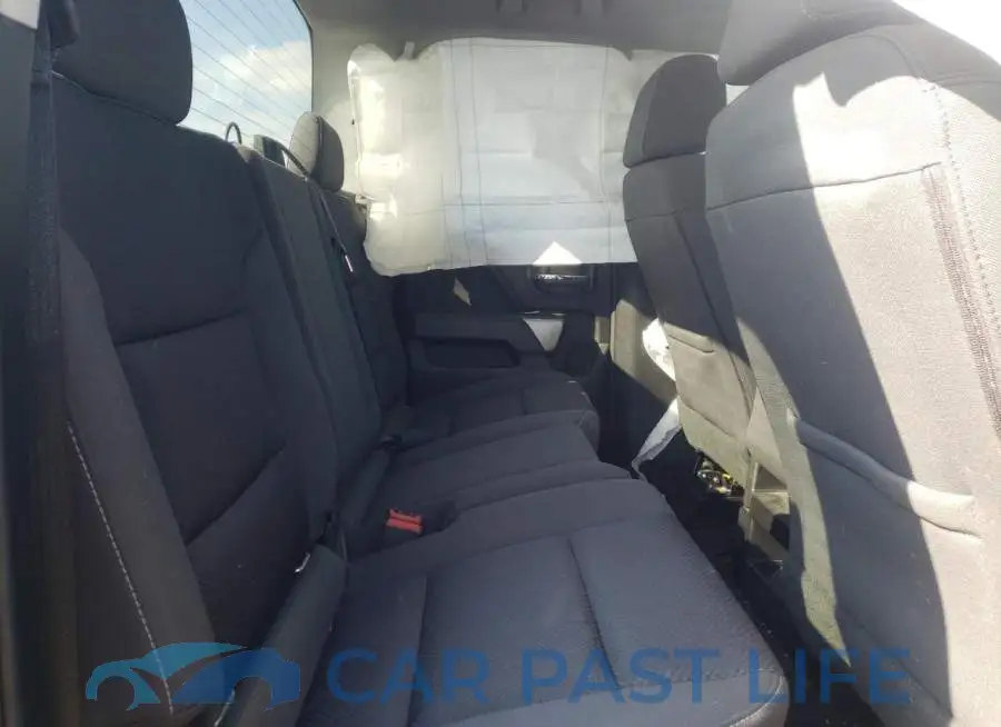 1GCVKREH9JZ352669# 6