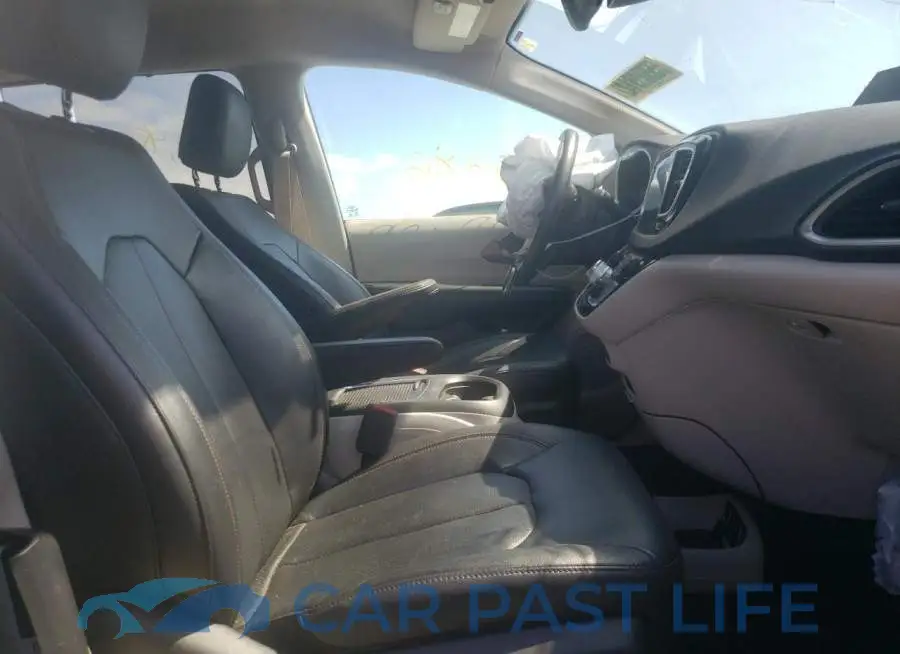 2C4RC1EG3HR752321# 5