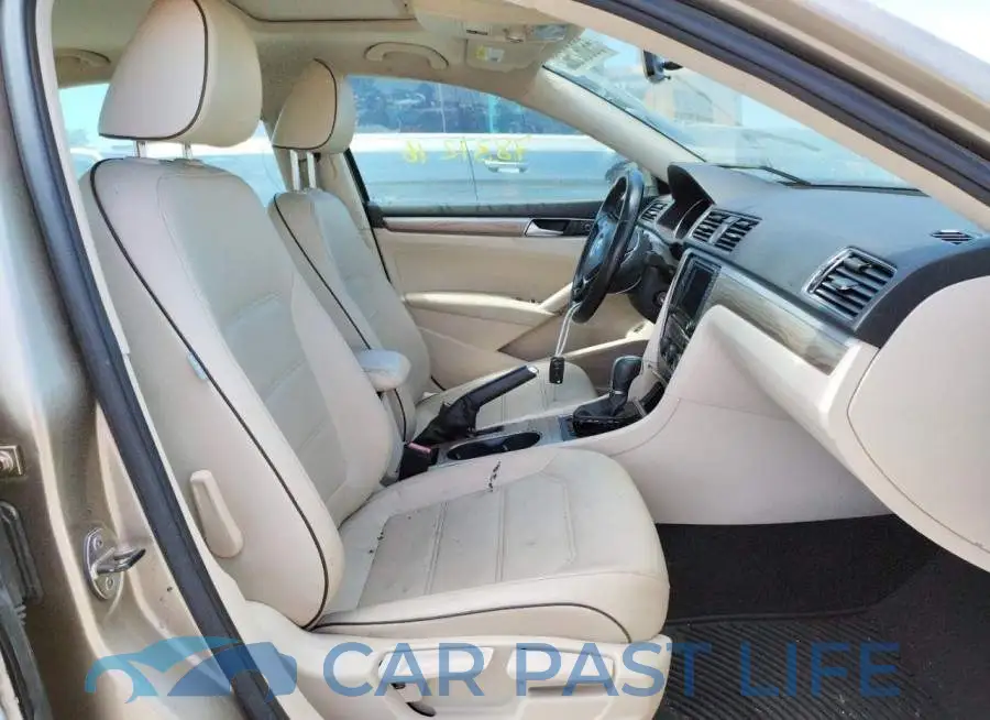 1VWBT7A33GC035297# 5