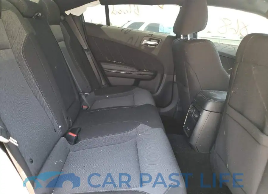 2C3CDXBG5NH107072# 6