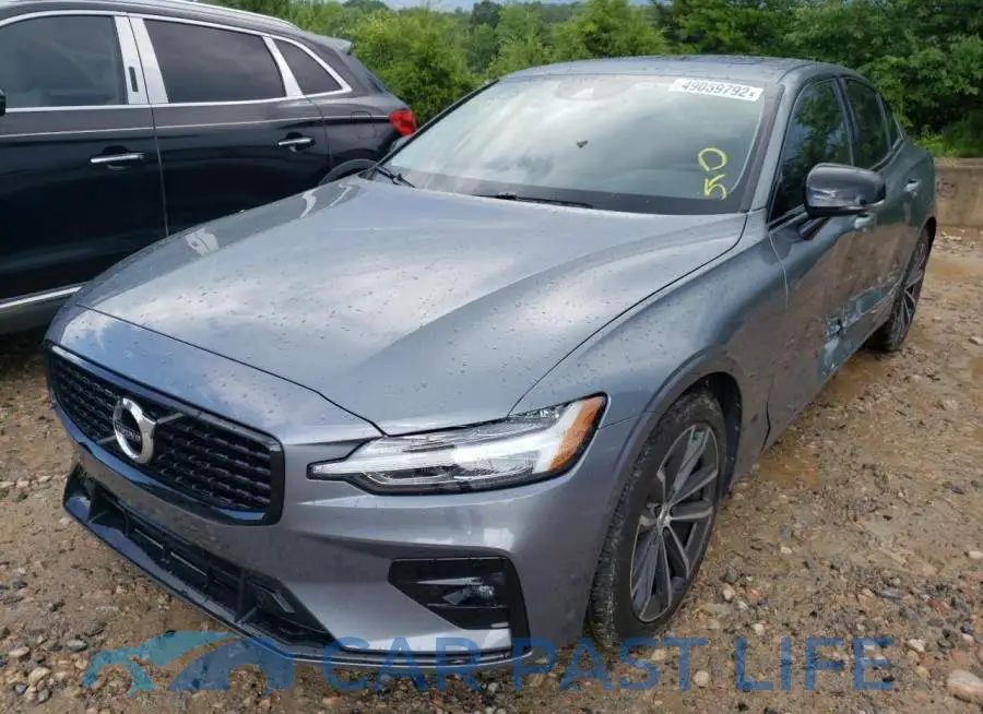 7JR102FZ4MG118556# 2