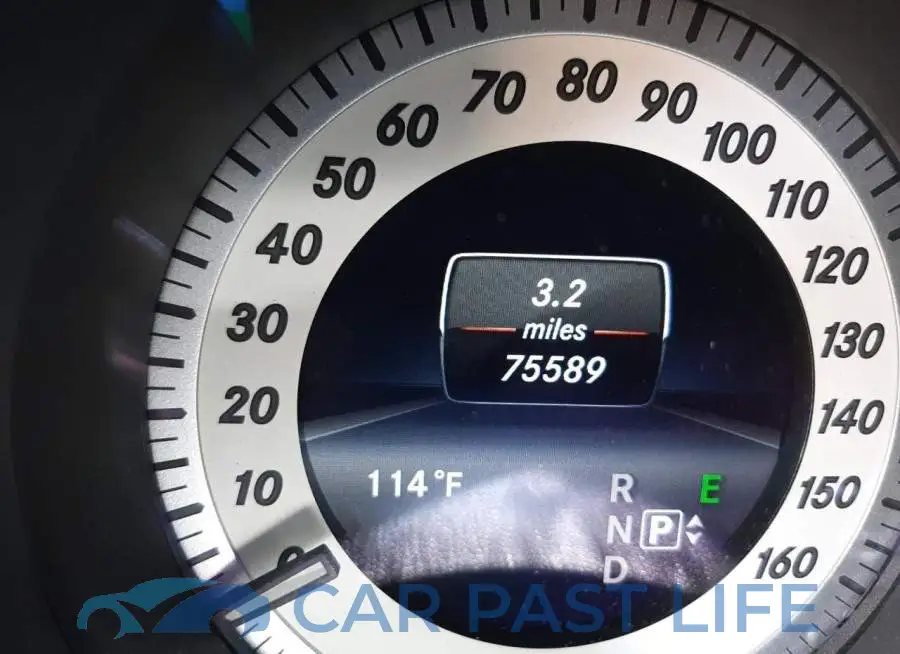 WDDLJ6FBXGA177915# 8