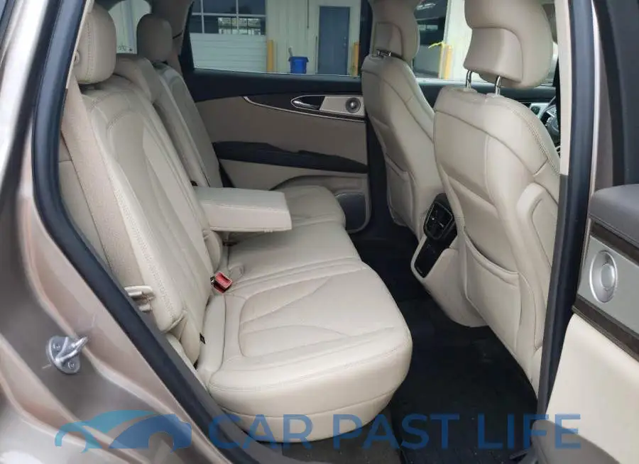 2LMPJ8LP2KBL50363# 6