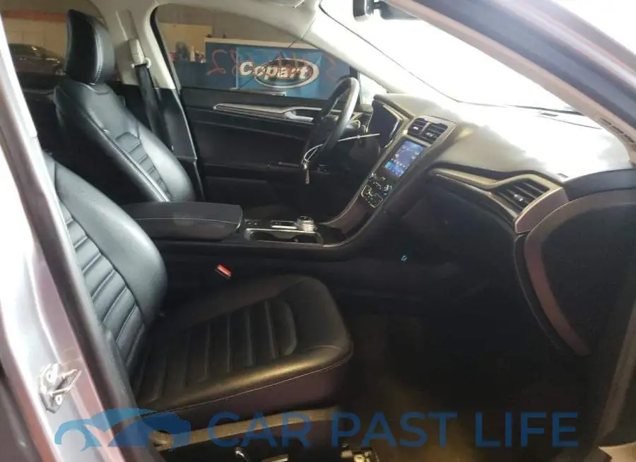 3FA6P0CD2LR196439# 5