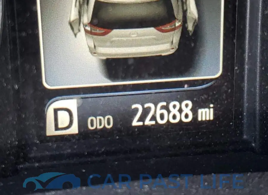 5TDYZ3DC1HS785085# 8