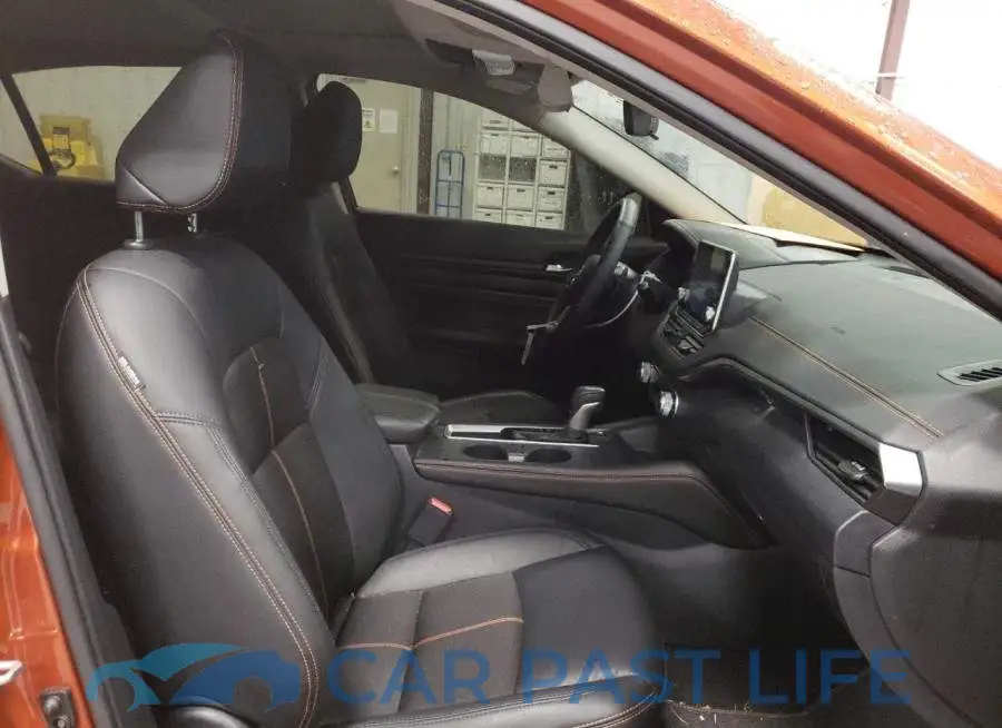1N4BL4CV4MN391957# 5