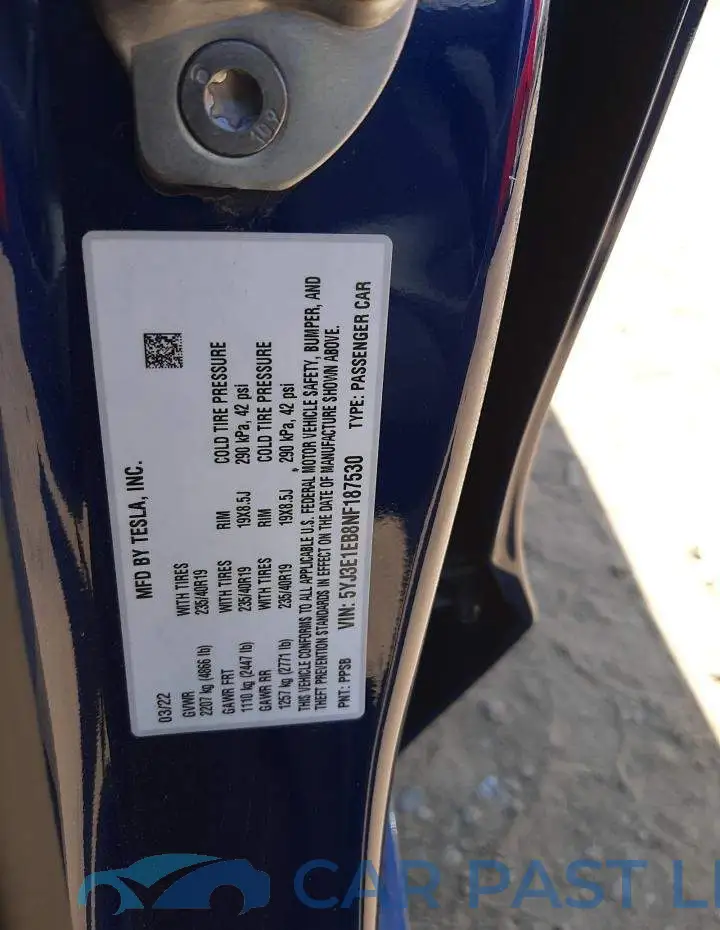 5YJ3E1EB8NF187530# 10