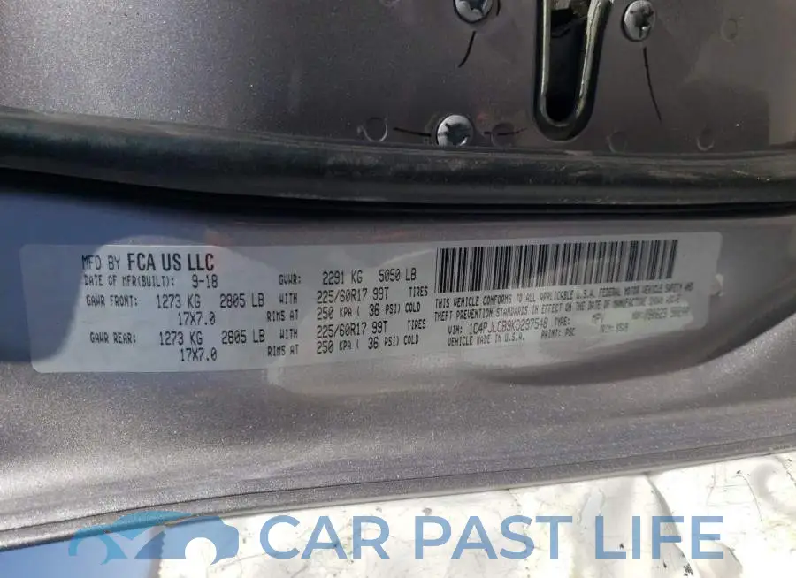 1C4PJLCB9KD297548# 10