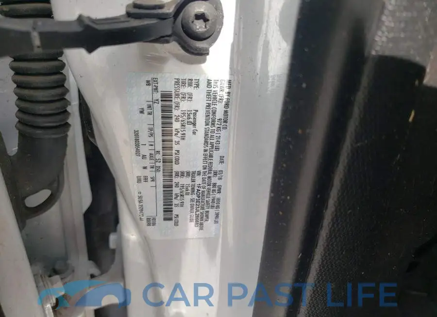1FADP3E23JL286683# 10