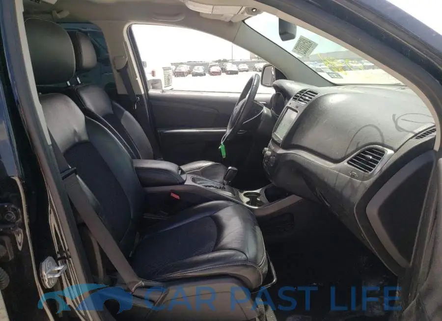 3C4PDCGB5HT501069# 5
