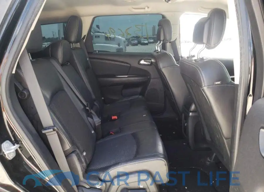 3C4PDCGB5HT501069# 6