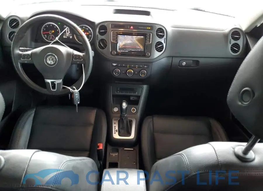 WVGBV7AX8GW608835# 9
