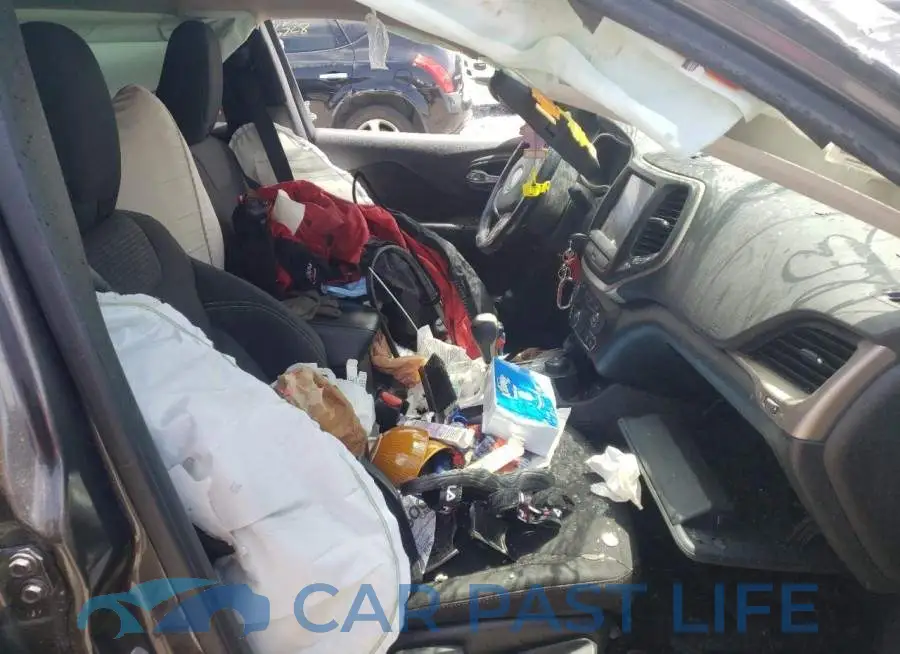 1C4PJMCB3GW278737# 5