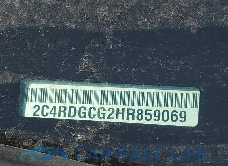 2C4RDGCG2HR859069# 10