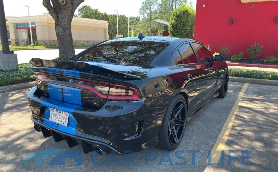 2C3CDXGJ6LH126330# 4