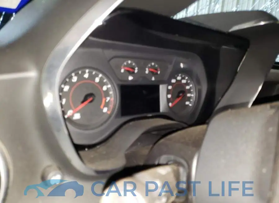 1G1FB1RS7J0151376# 8