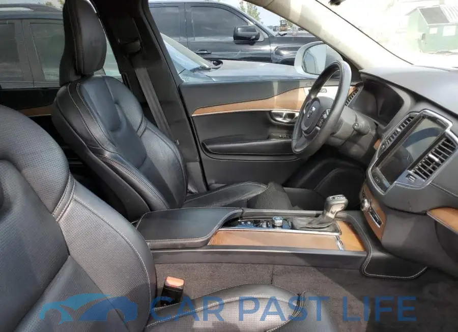 YV4A22PL2K1426373# 5