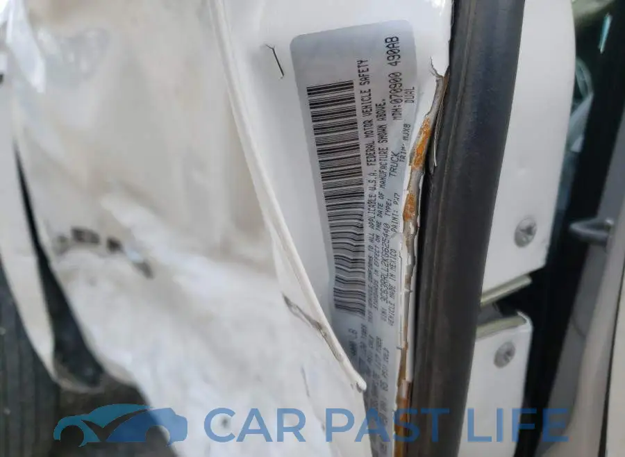 3C63RRLL2KG625440# 10