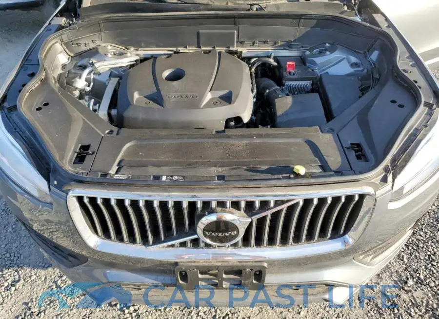 YV4102PK8L1557676# 7