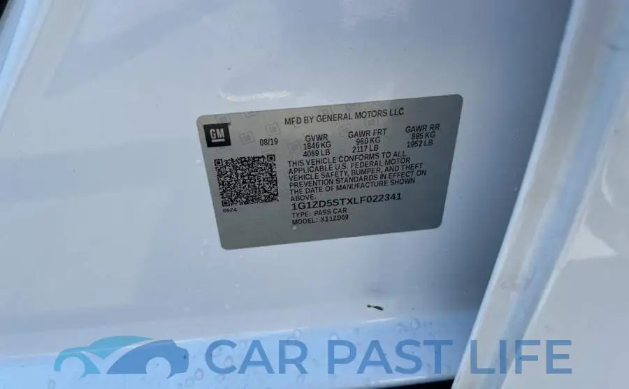1G1ZD5STXLF022341# 10