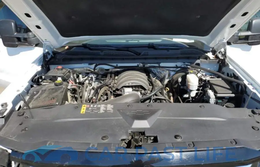 1GCVKREC6JZ220733# 7