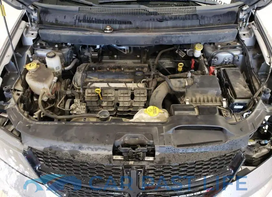 3C4PDCABXJT447153# 7