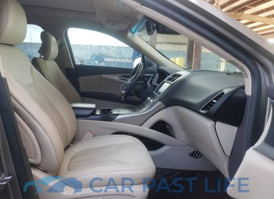 2LMTJ8LP2GBL21919# 5