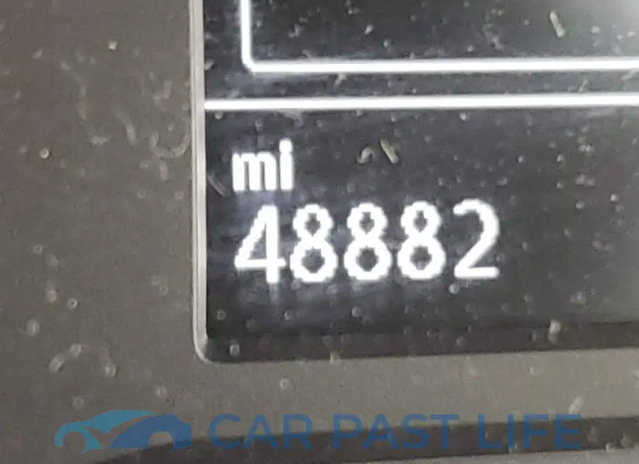 3VWCB7BU8LM039157# 8