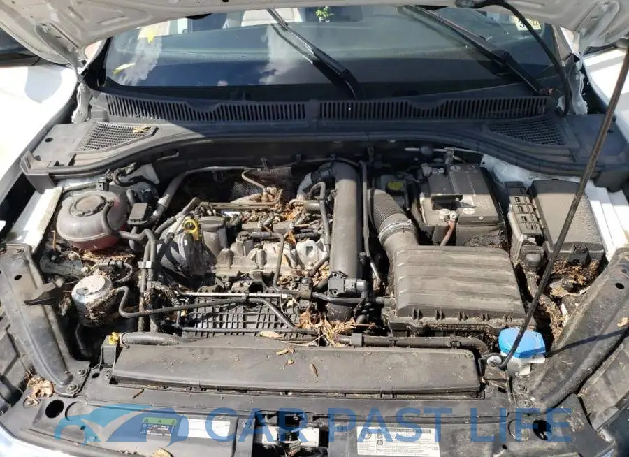 3VWCB7BU8LM039157# 7