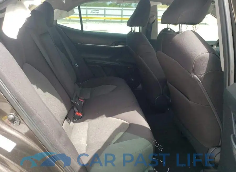 4T1B11HK0KU756260# 6