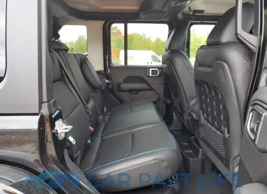 1C4JJXR6XNW198589# 6