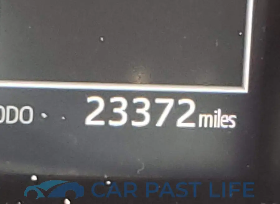 4T1J31AK2LU012144# 8