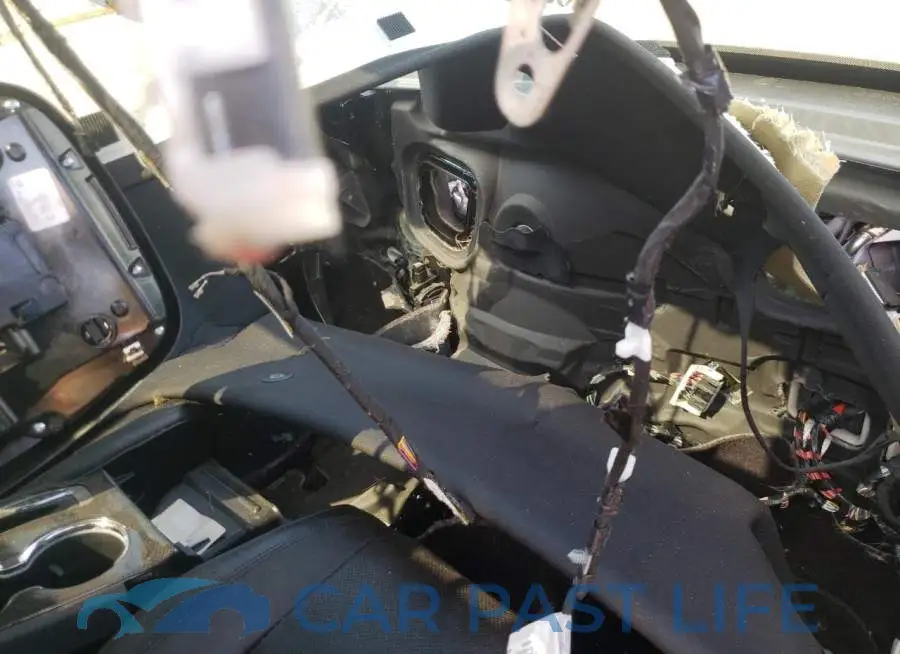 1C4RJFCG4JC406122# 9