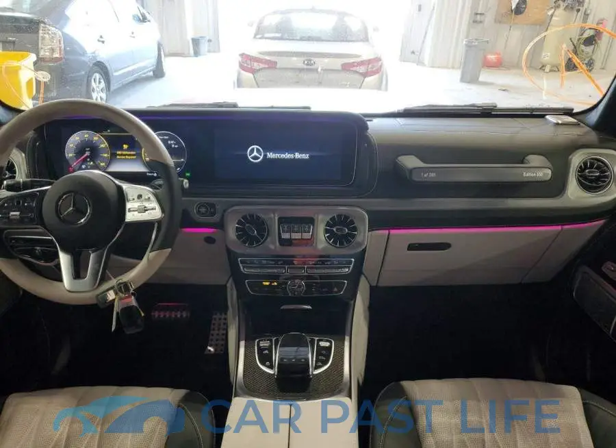 W1NYC6BJ3MX420375# 9