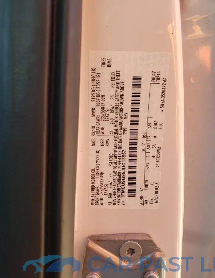 1FMCU9G95JUC13557# 10