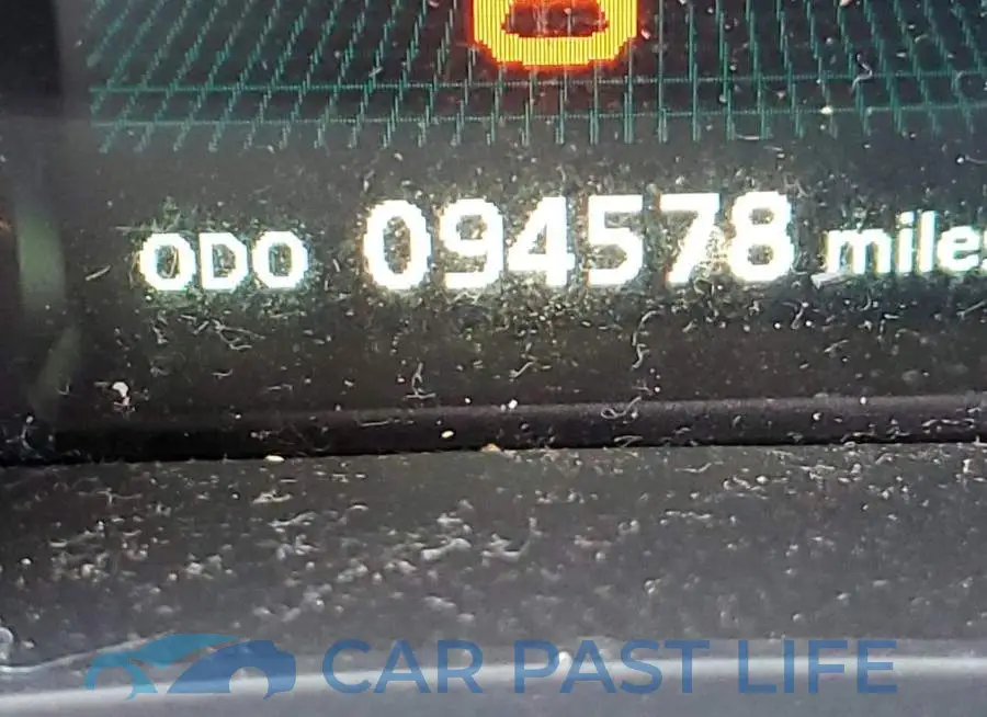 JA4AR3AU0JZ022973# 8