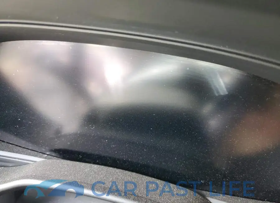 1G6DN5RW2M0111567# 8