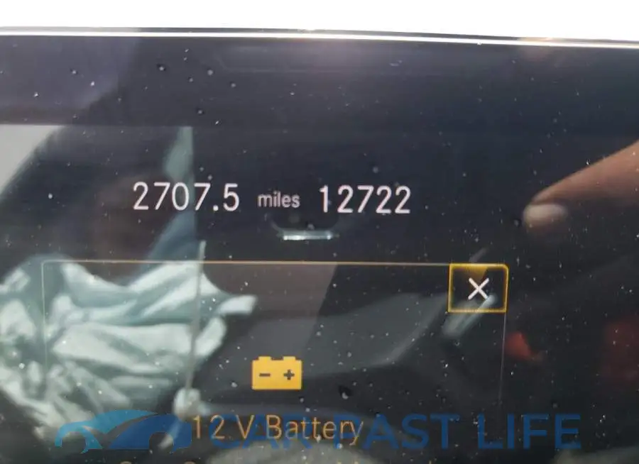 W1K5J5BB8MN151732# 8